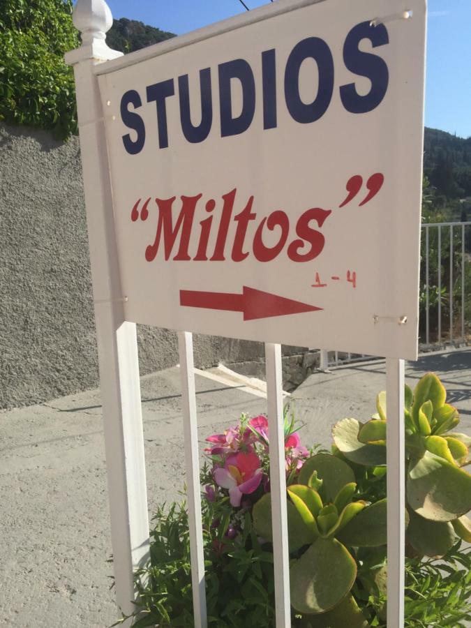 Miltos Studios Палеокастрица Екстериор снимка